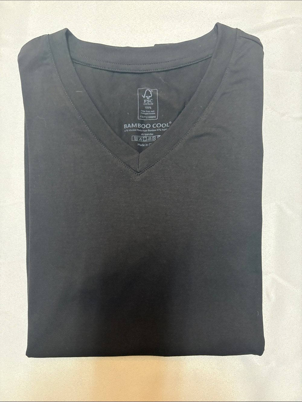 Bamboo CoolClassic Black V-Neck Men's Shirt Size M NWOT
